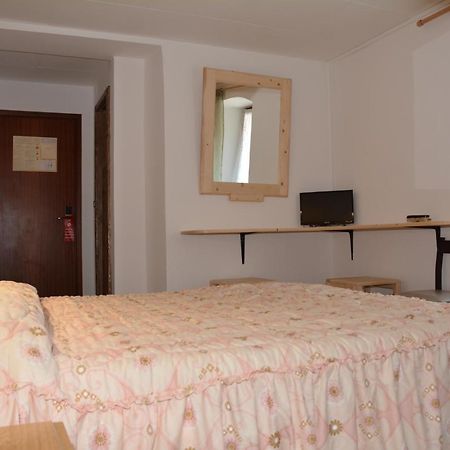 Albergo Roncone Екстер'єр фото