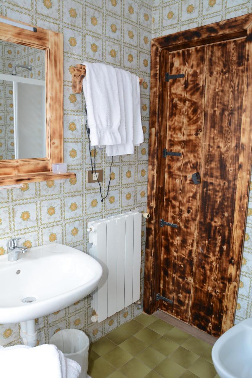 Albergo Roncone Екстер'єр фото